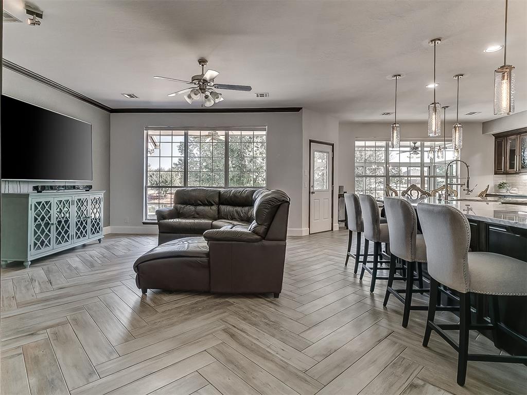 22622 Graces Terrace