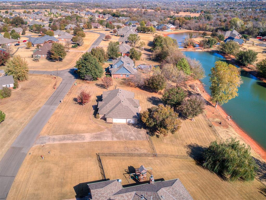 22622 Graces Terrace