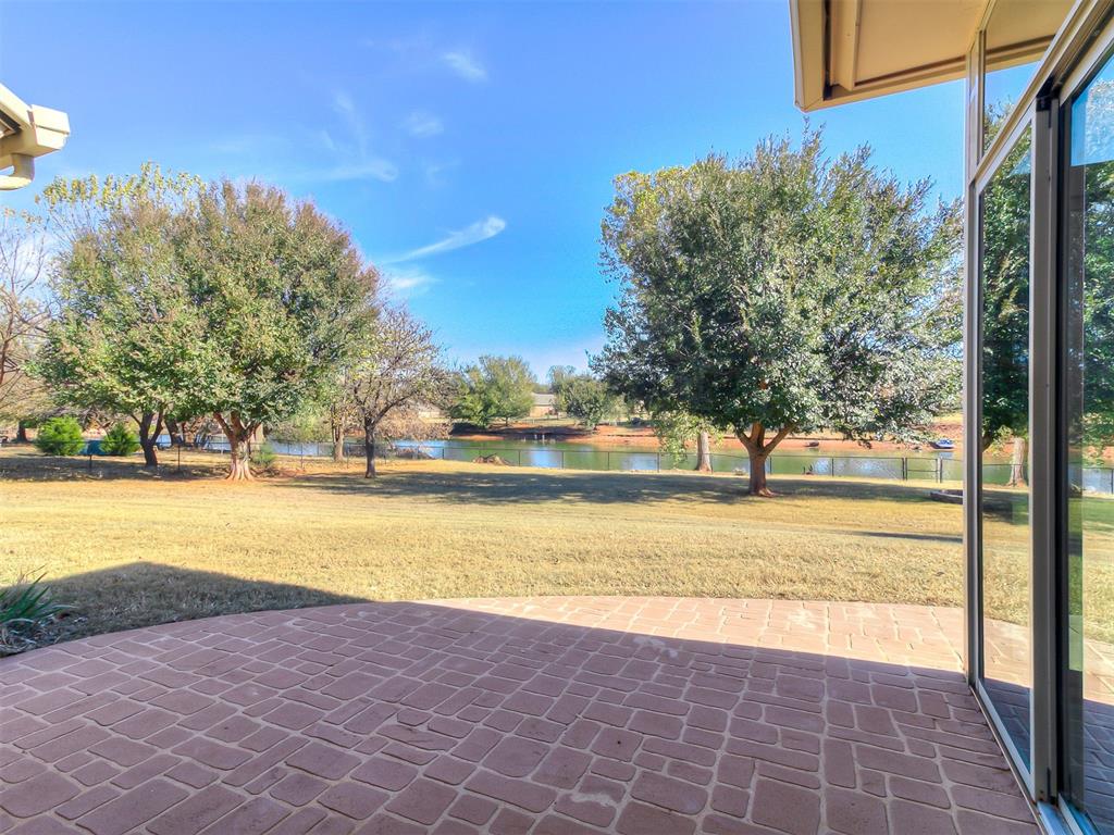 22622 Graces Terrace