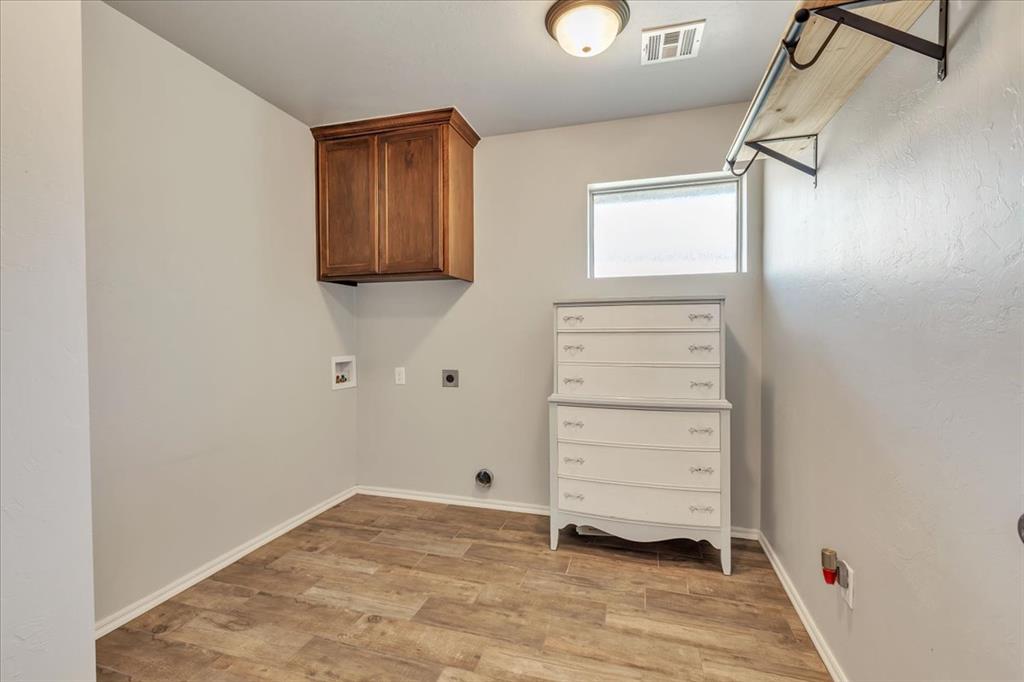 5708 Cedar Tree Circle