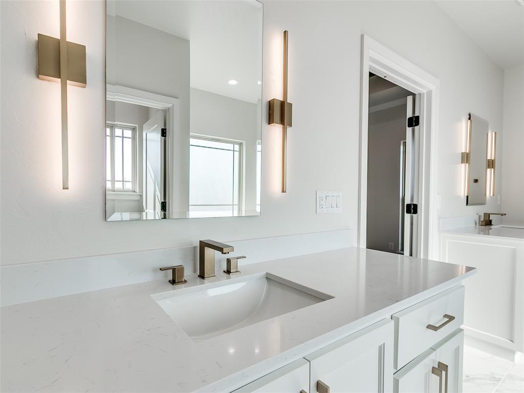 4559 Red Cedar Avenue