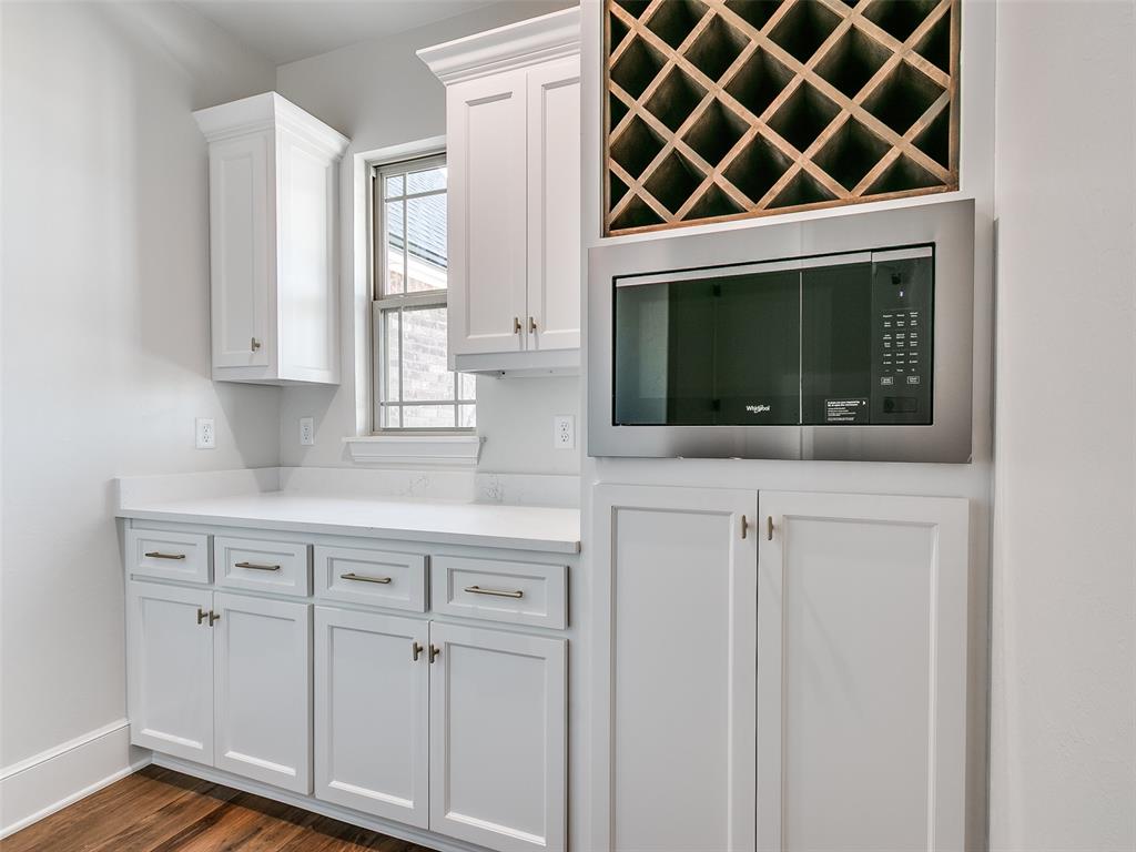 4559 Red Cedar Avenue