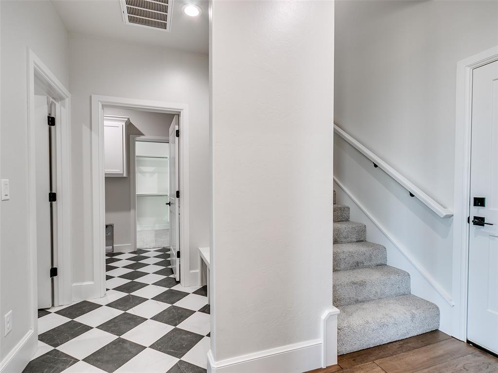 4559 Red Cedar Avenue