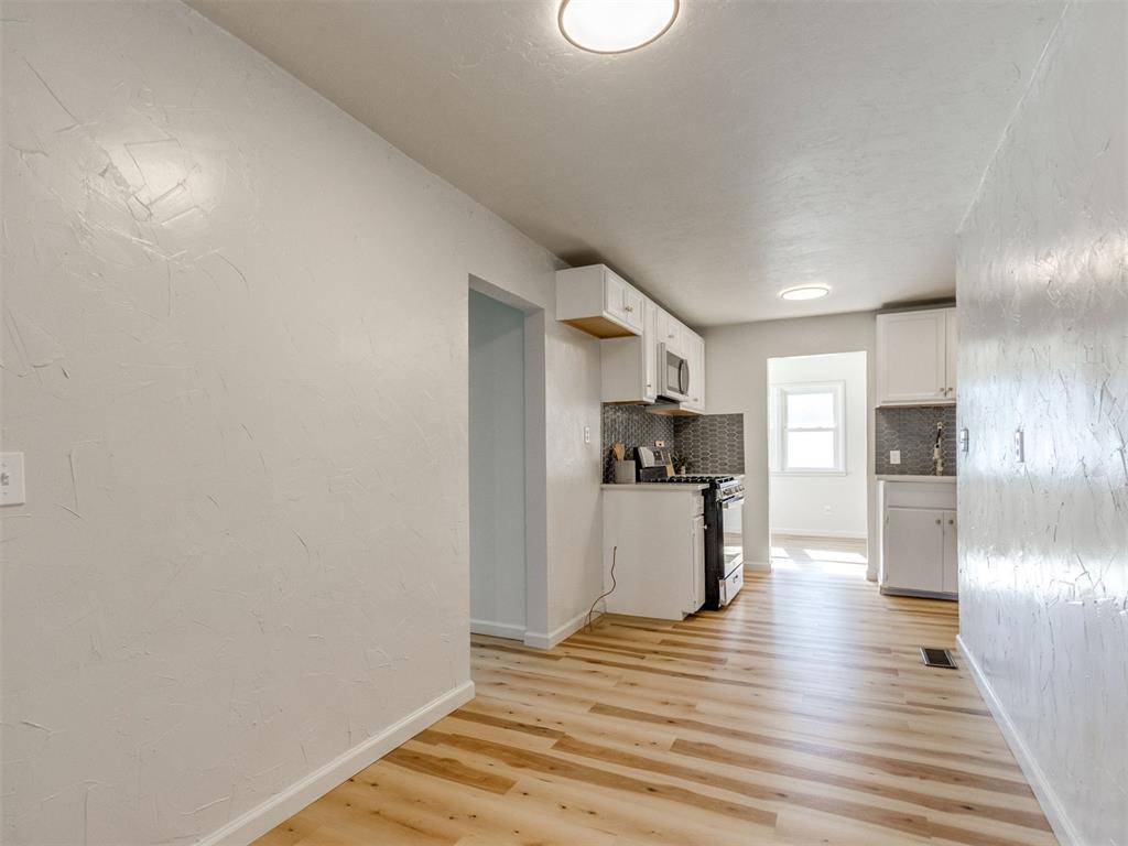 315 W Toronto Avenue