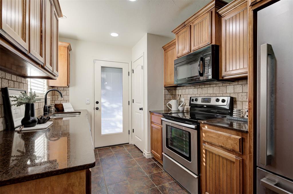 2712 NW 186th Street