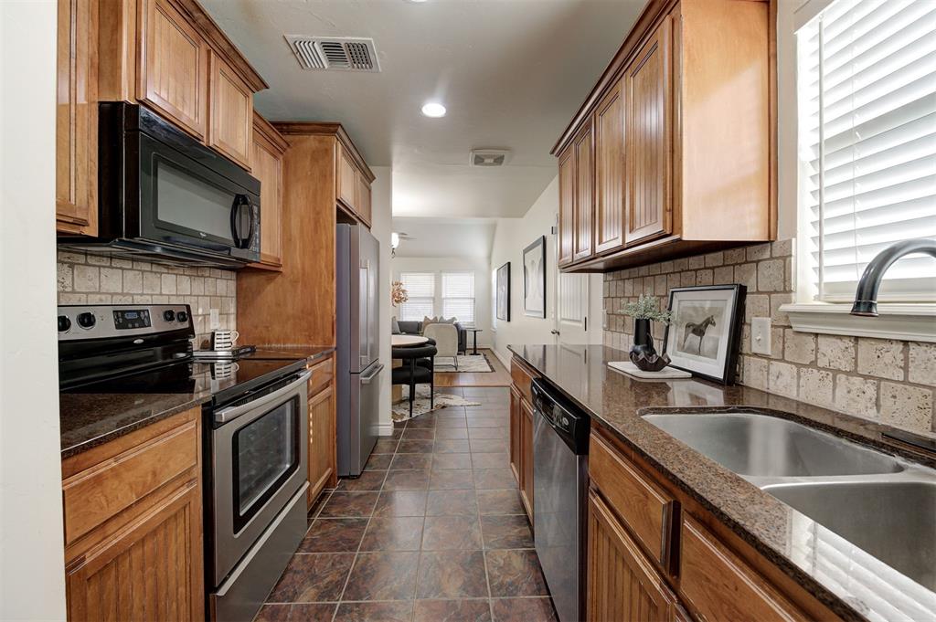 2712 NW 186th Street