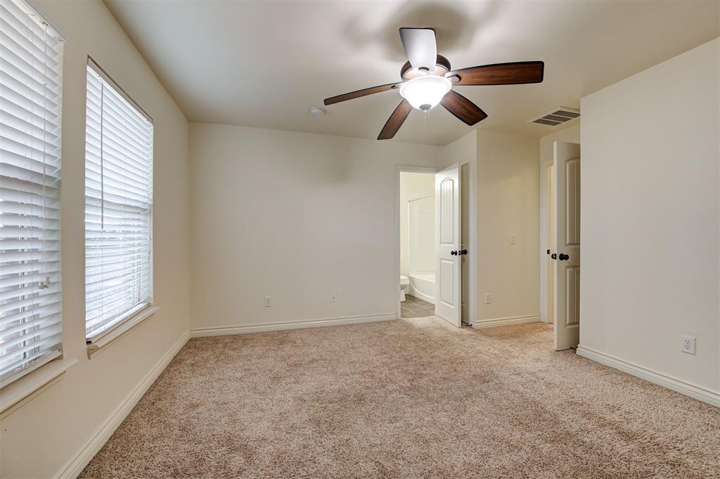 2712 NW 186th Street