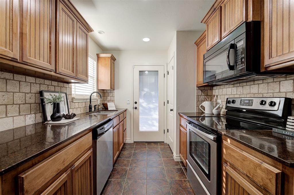 2712 NW 186th Street