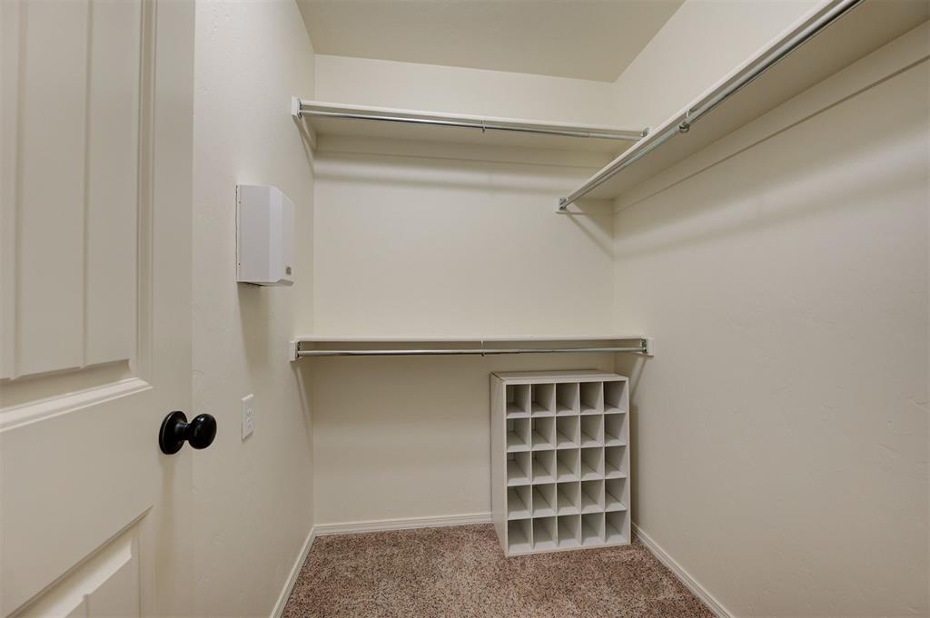 2712 NW 186th Street