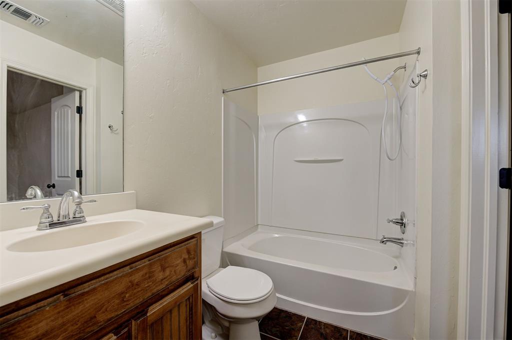 2712 NW 186th Street