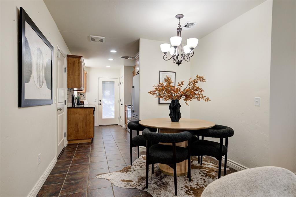 2712 NW 186th Street