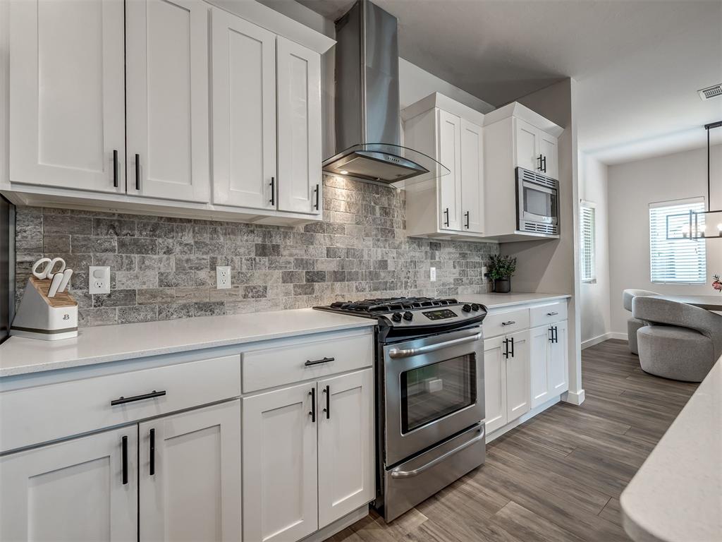 11125 SW 32nd Street