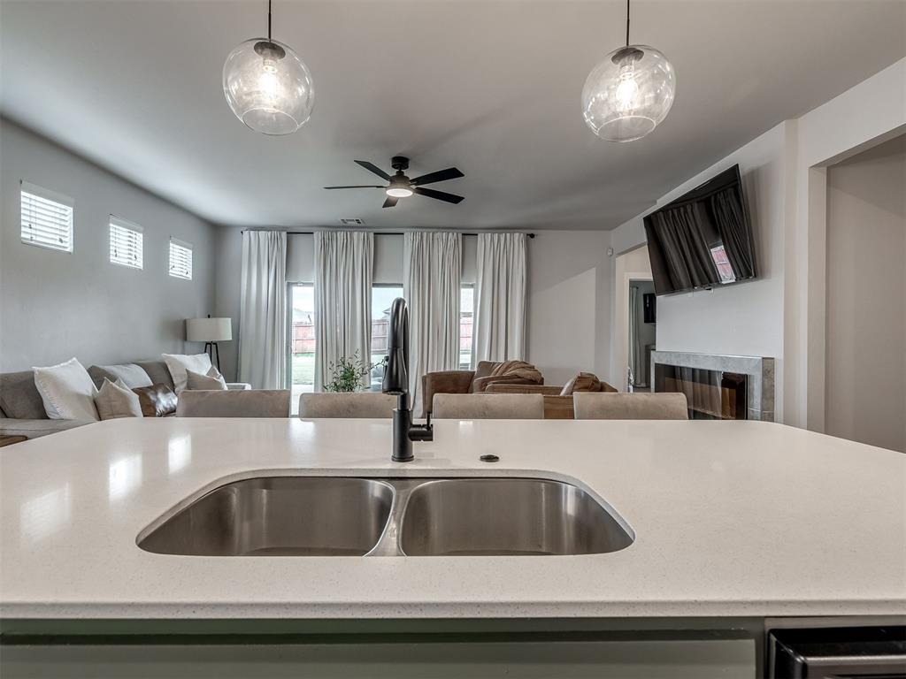 11125 SW 32nd Street