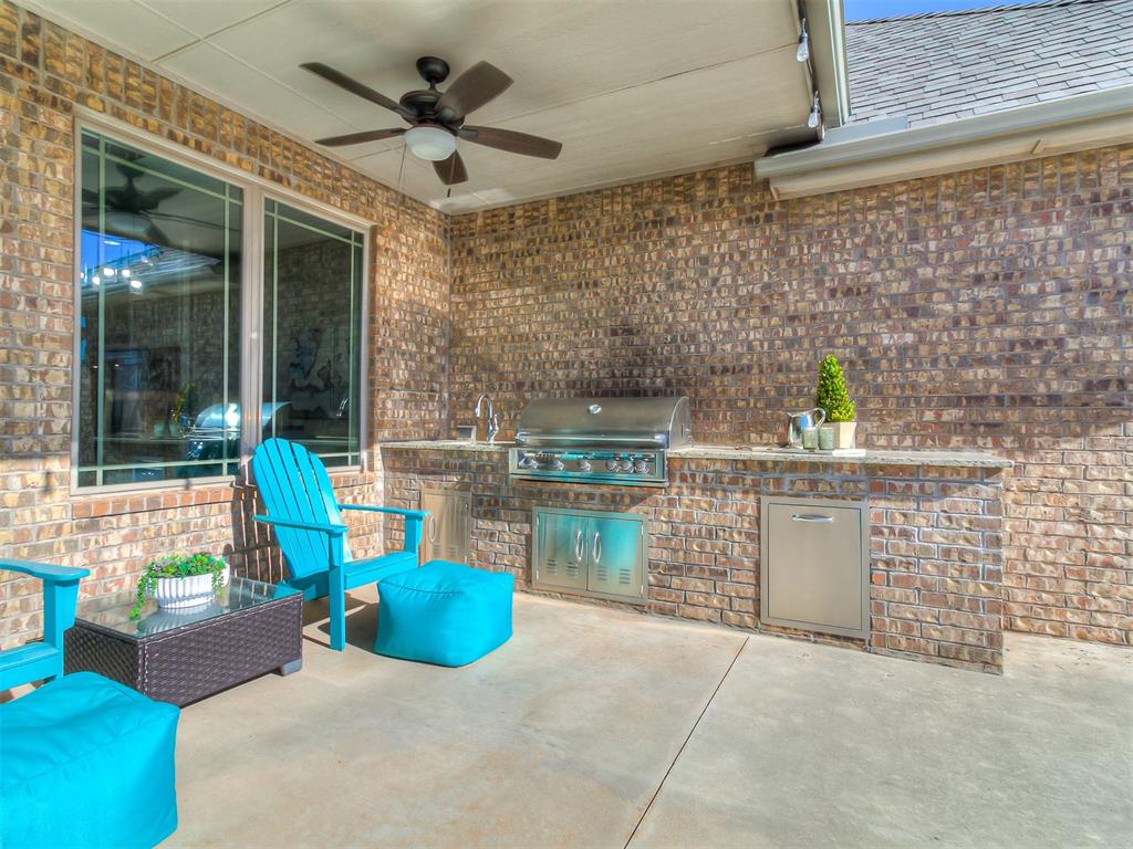 8508 NW 127th Street