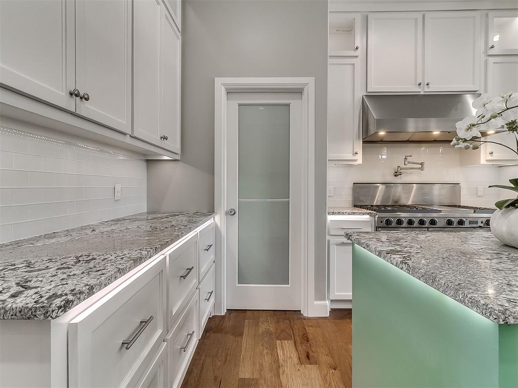 8508 NW 127th Street