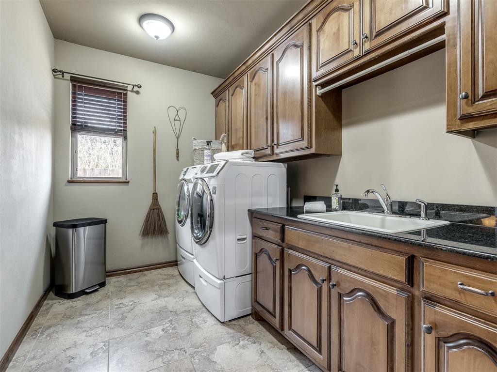 1509 Briar Meade Circle