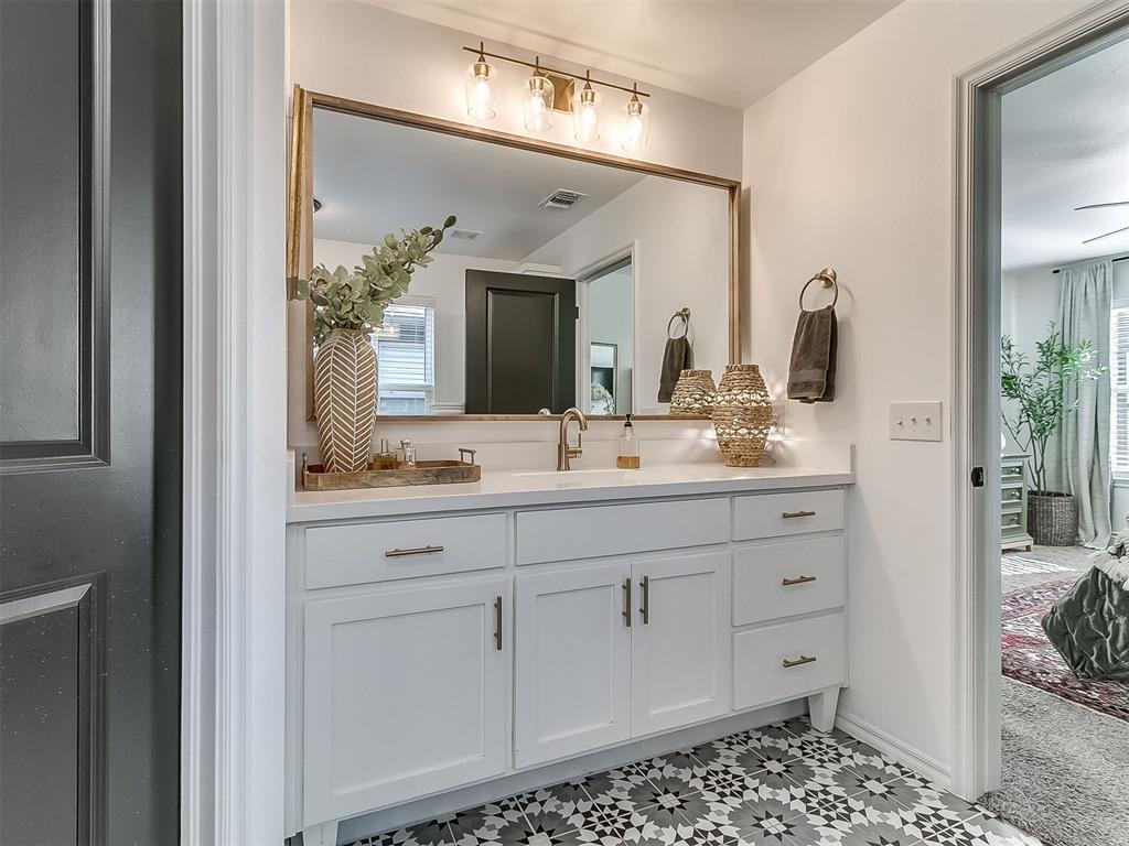 3828 NW 177th Street