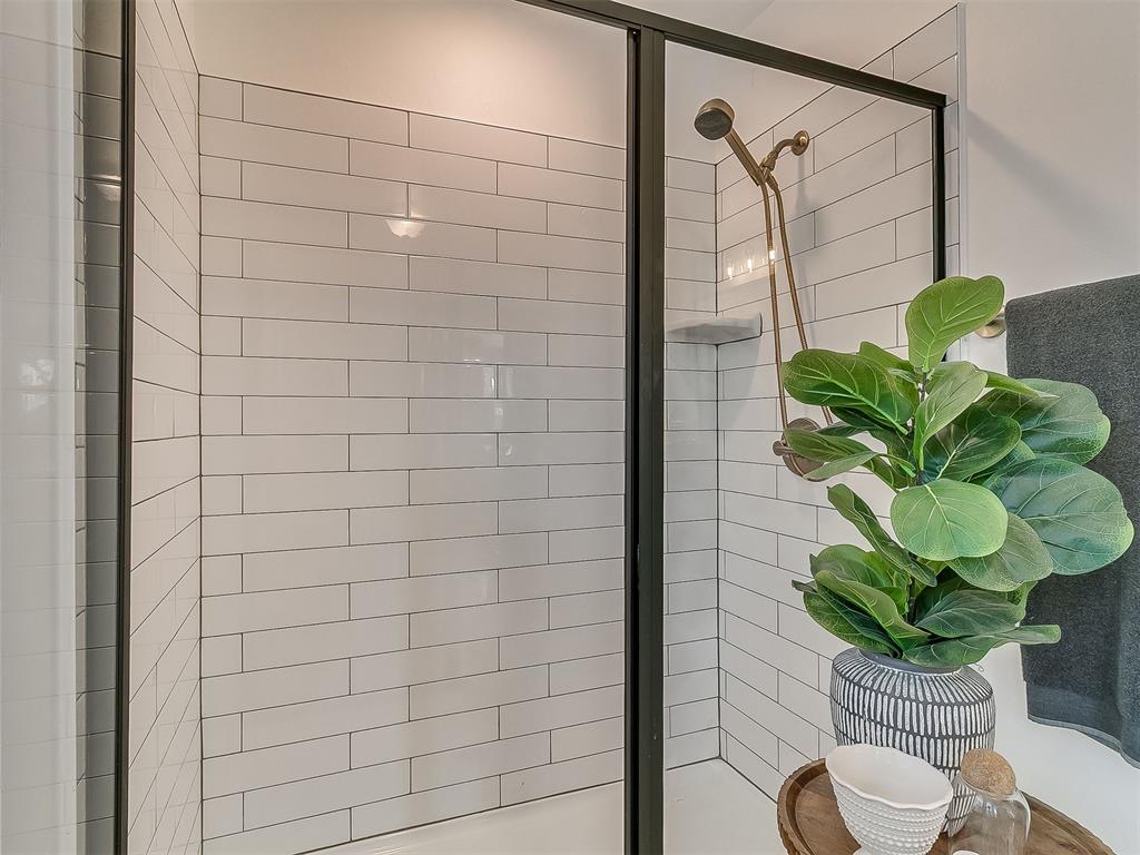 3828 NW 177th Street