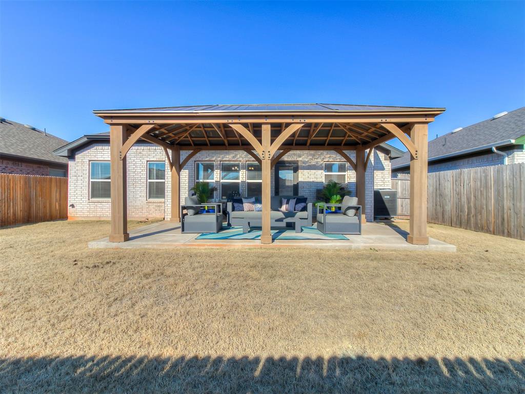 3828 NW 177th Street