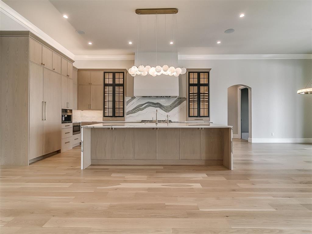 909 NW 157th Terrace