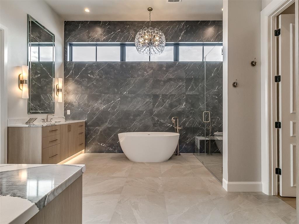 909 NW 157th Terrace