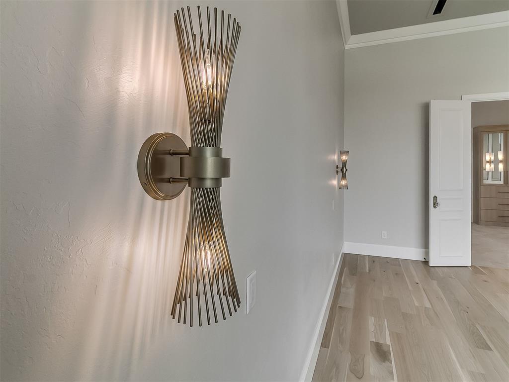 909 NW 157th Terrace