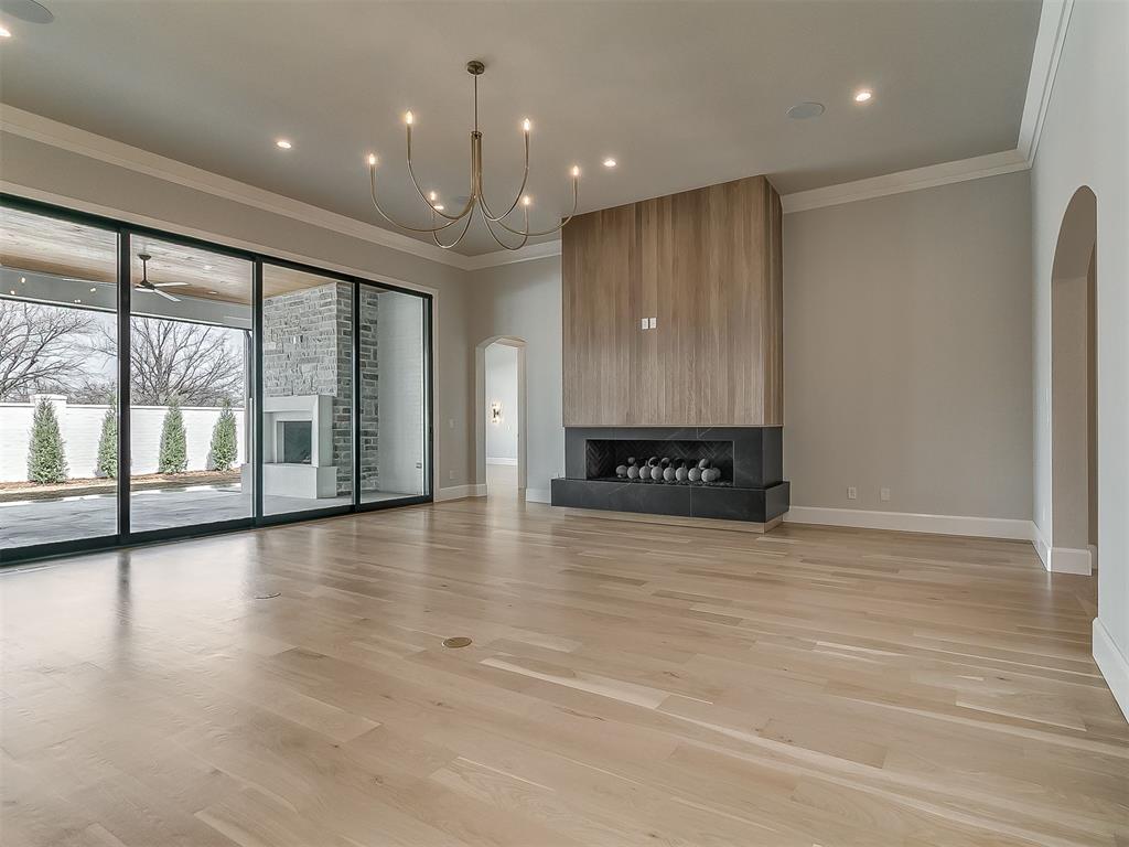 909 NW 157th Terrace