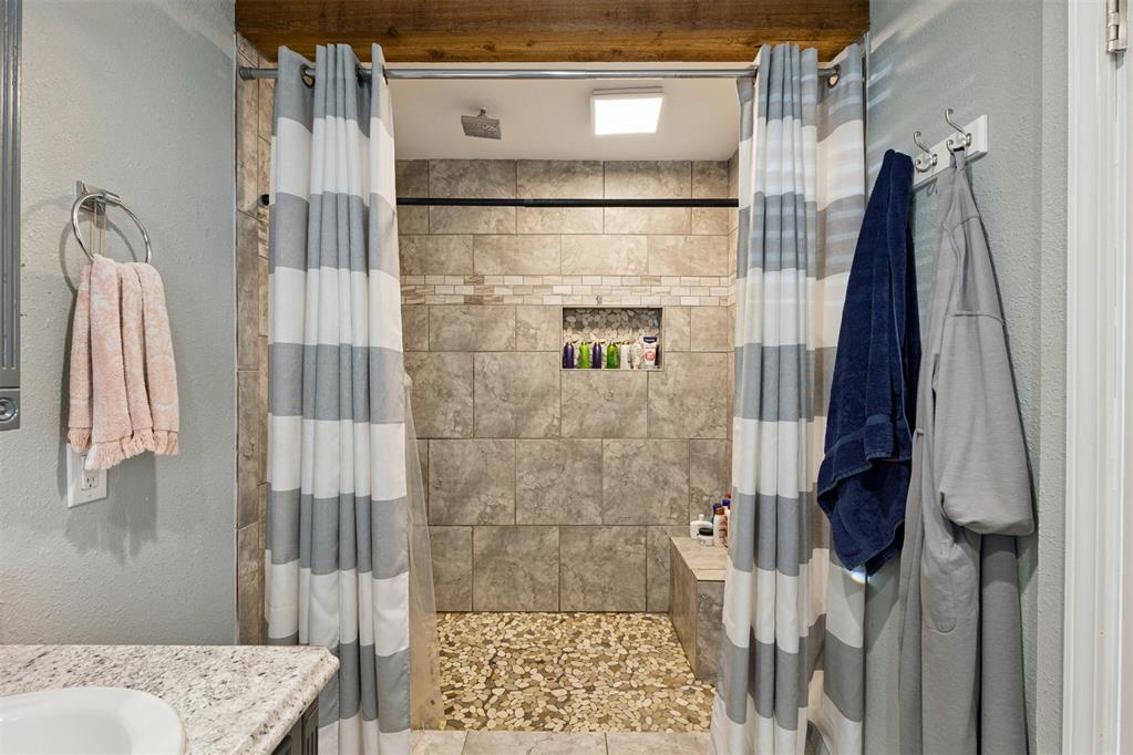 6217 N Drexel Boulevard