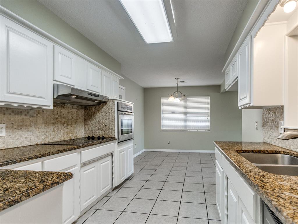 2920 N Alexander Lane