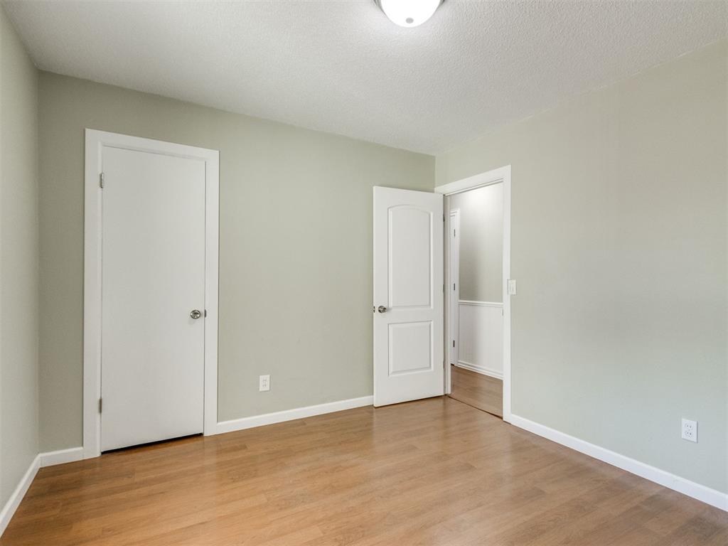 2920 N Alexander Lane