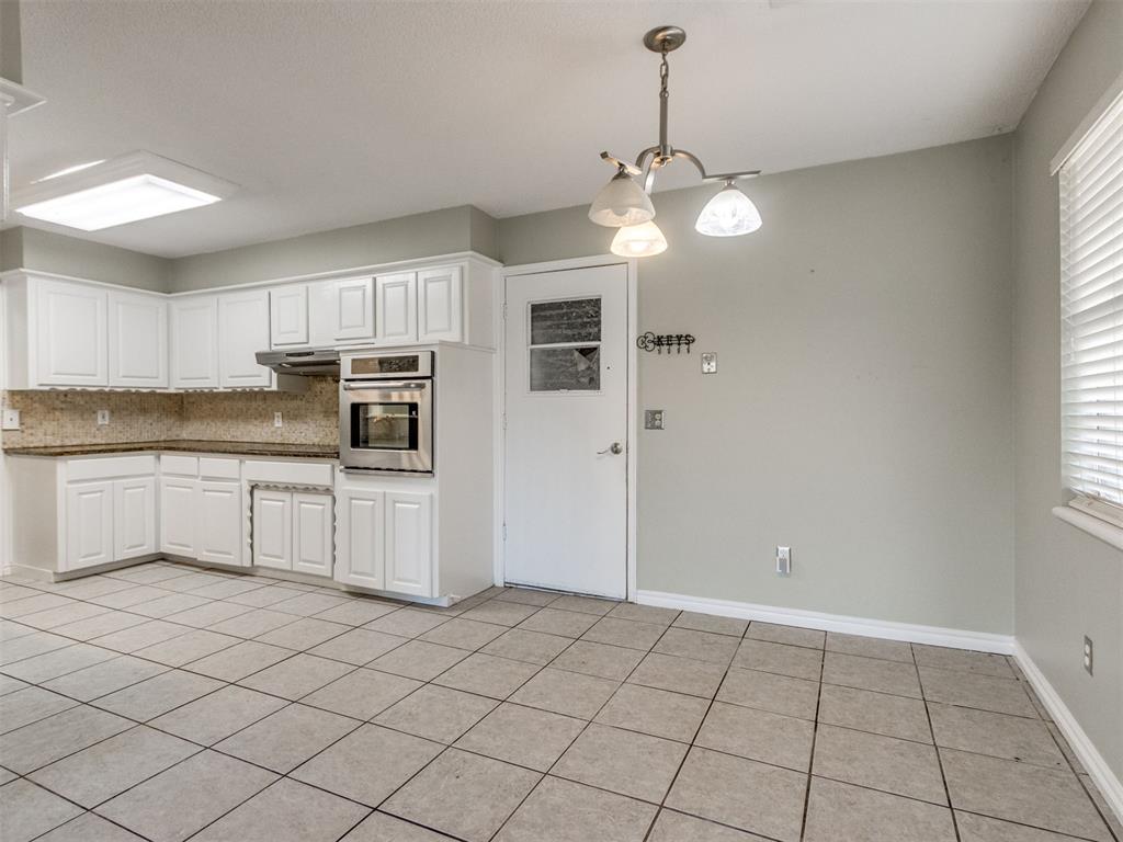 2920 N Alexander Lane