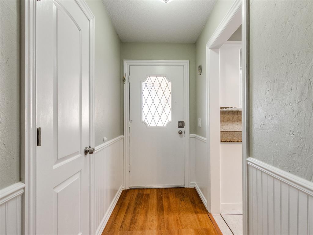 2920 N Alexander Lane