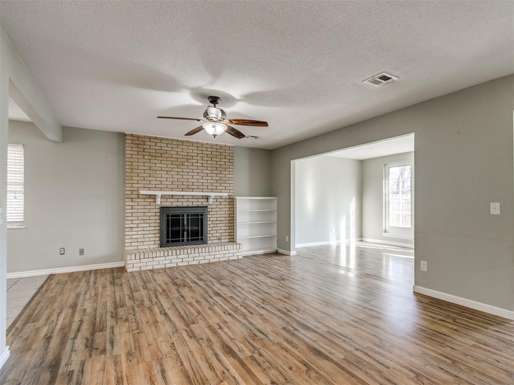 2920 N Alexander Lane