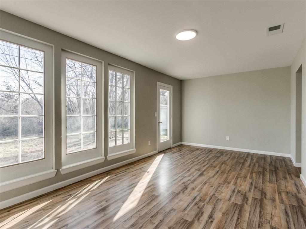 2920 N Alexander Lane