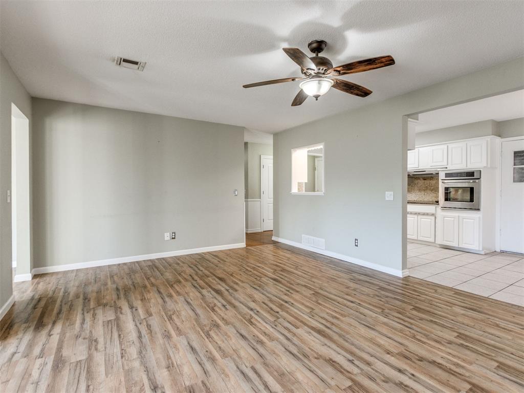 2920 N Alexander Lane