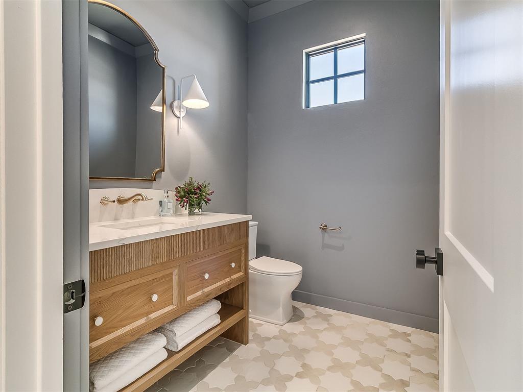 15024 Annecy Boulevard