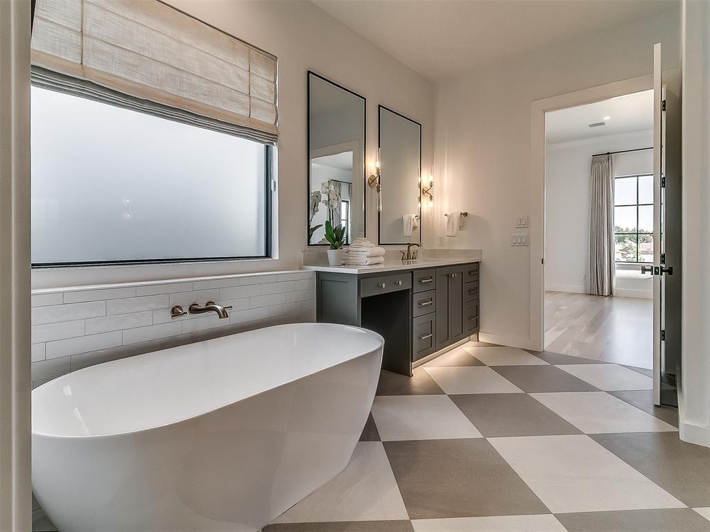 15024 Annecy Boulevard