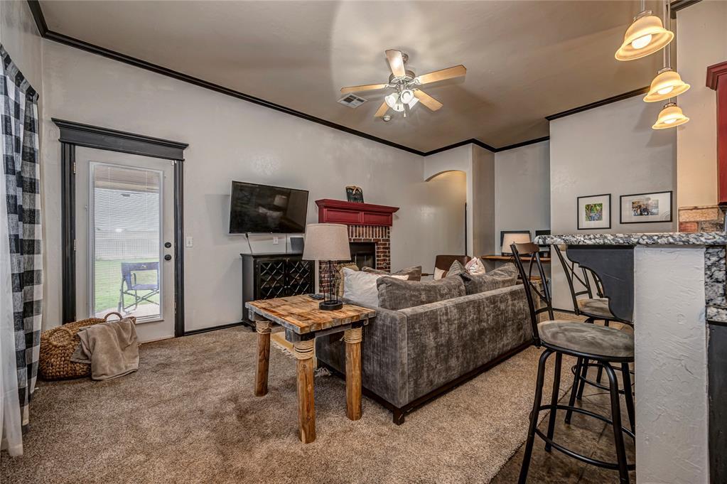 4921 NW 164TH Terrace