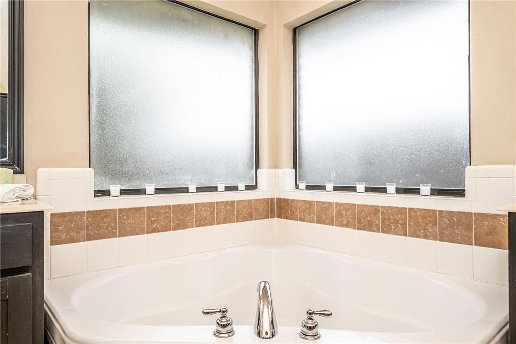 4921 NW 164TH Terrace