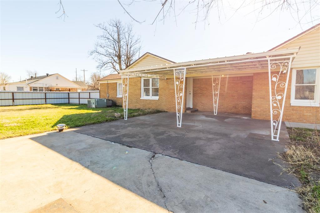 4001 Pearl Way