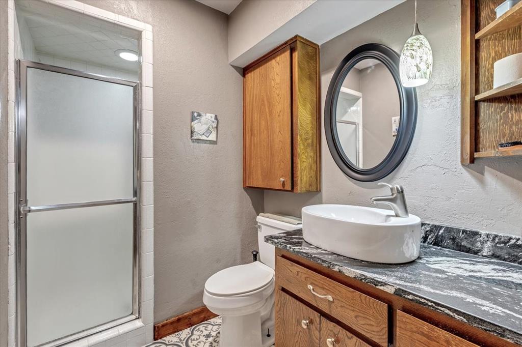 1007 Mockingbird Lane