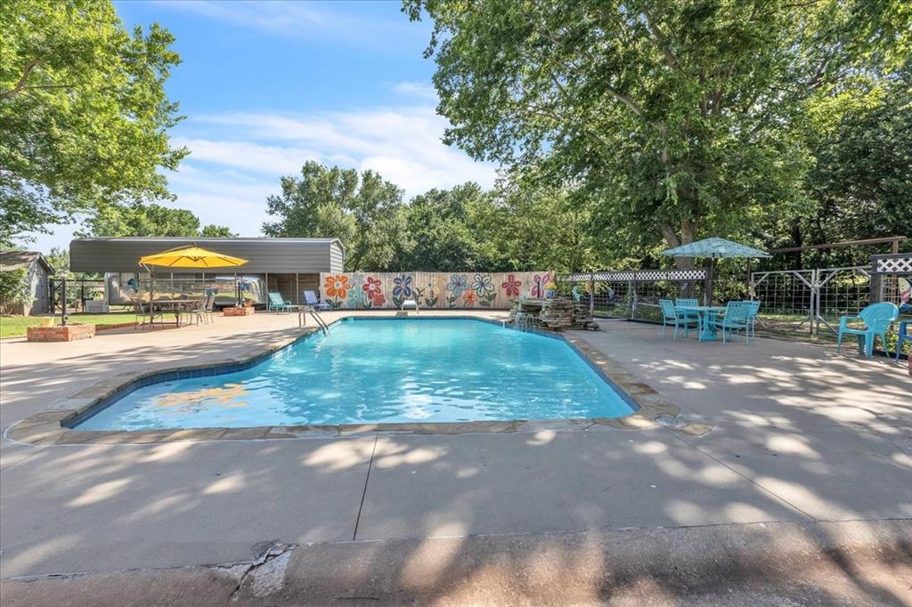 1007 Mockingbird Lane