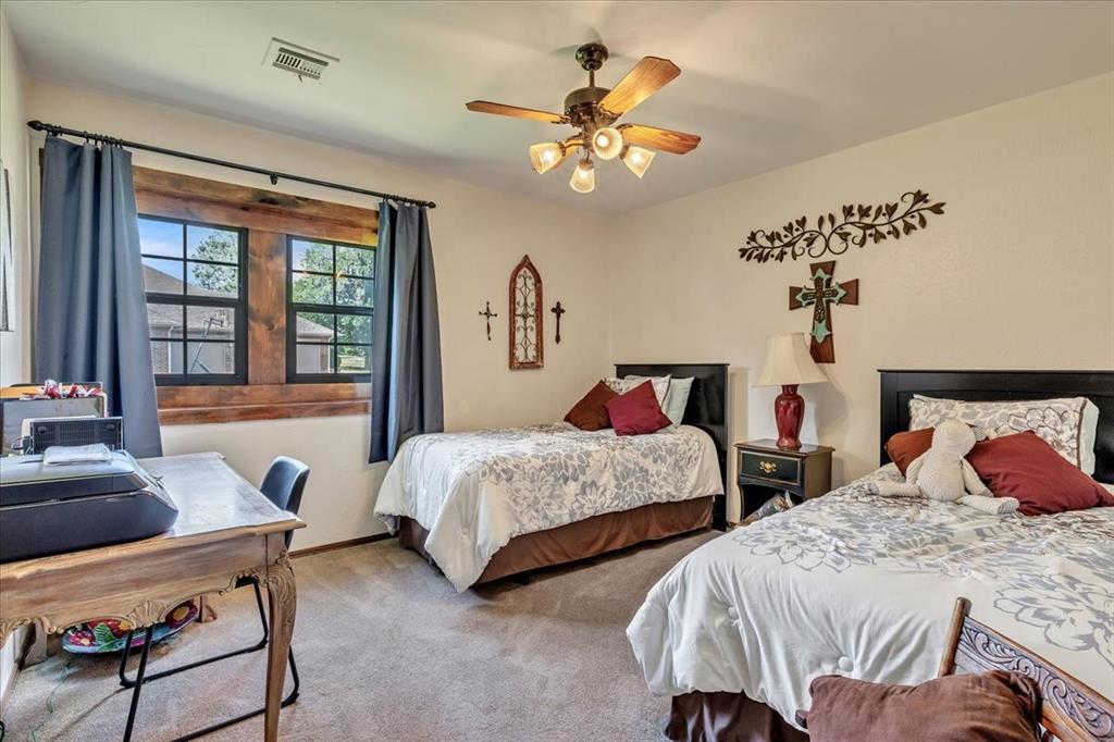 1007 Mockingbird Lane