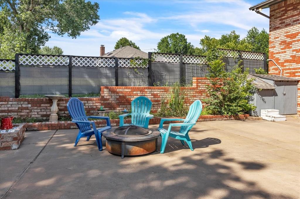 1007 Mockingbird Lane