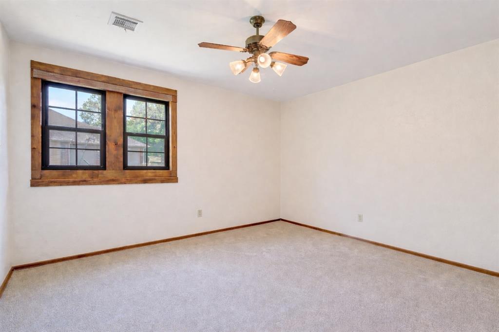 1007 Mockingbird Lane