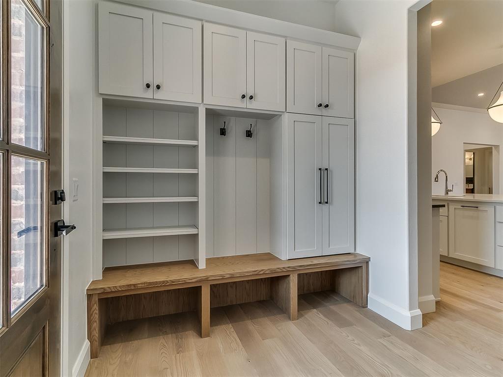 3200 Gold Finch Drive