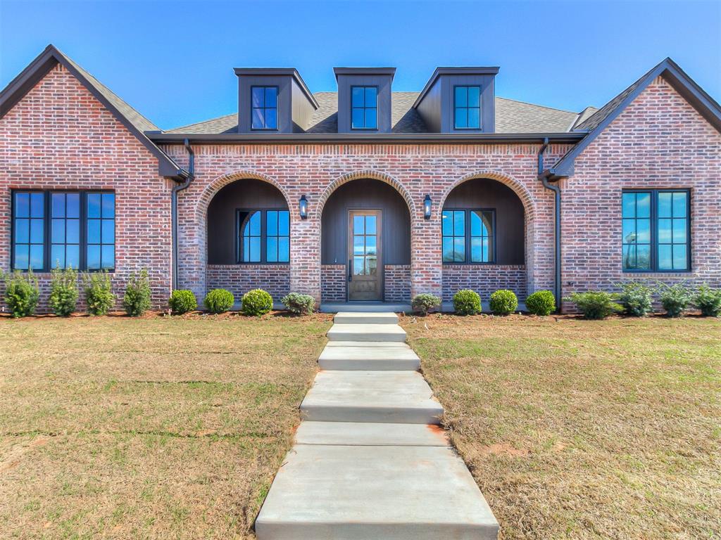 3200 Gold Finch Drive