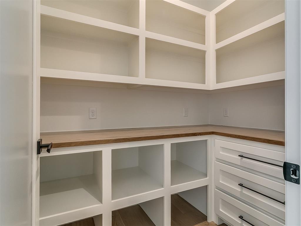 3200 Gold Finch Drive