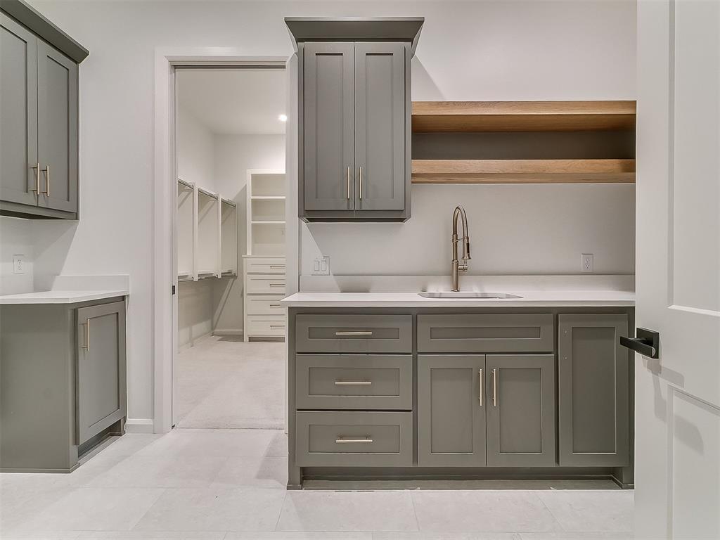 3200 Gold Finch Drive