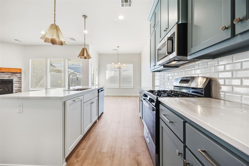 2316 Los Angeles Avenue